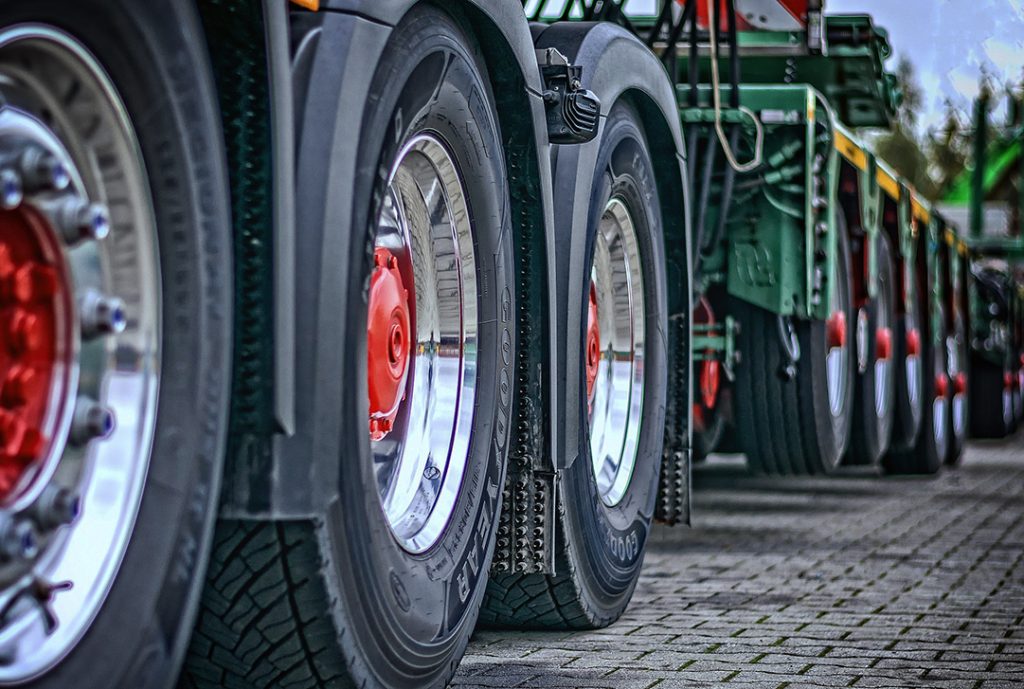 Transporte de carga pesada zona oeste